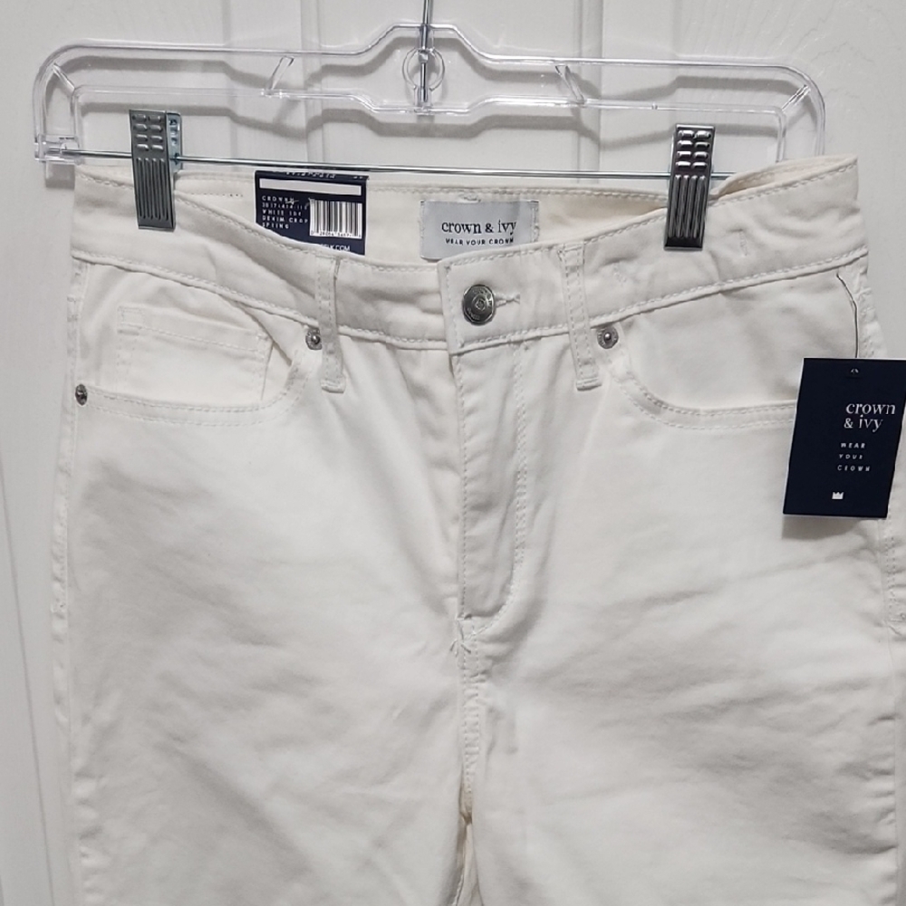 Crown & Ivy White Skinny Jeans Sleek Fit